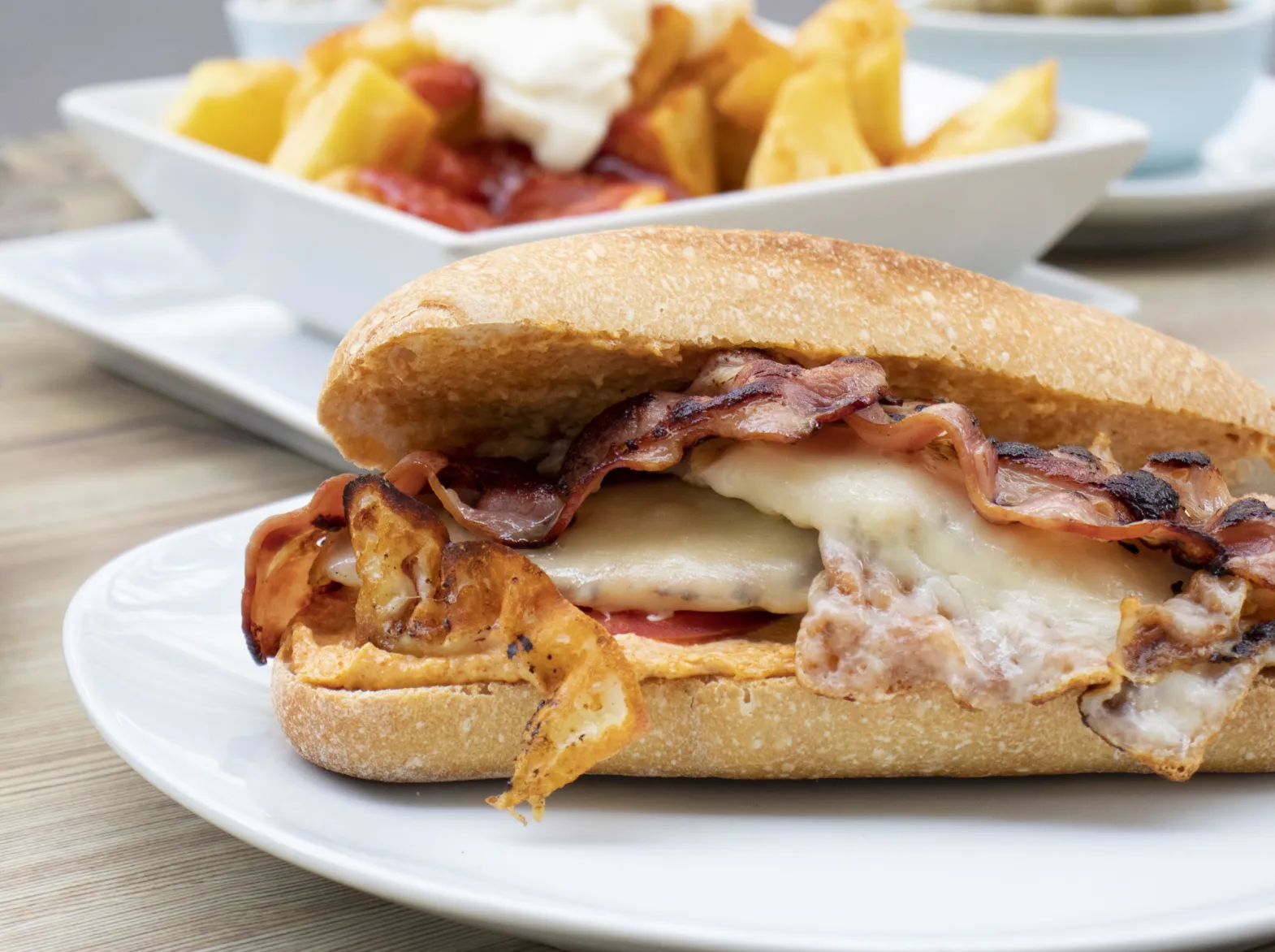 a-los-almuerzos-social-media-design-koala-design